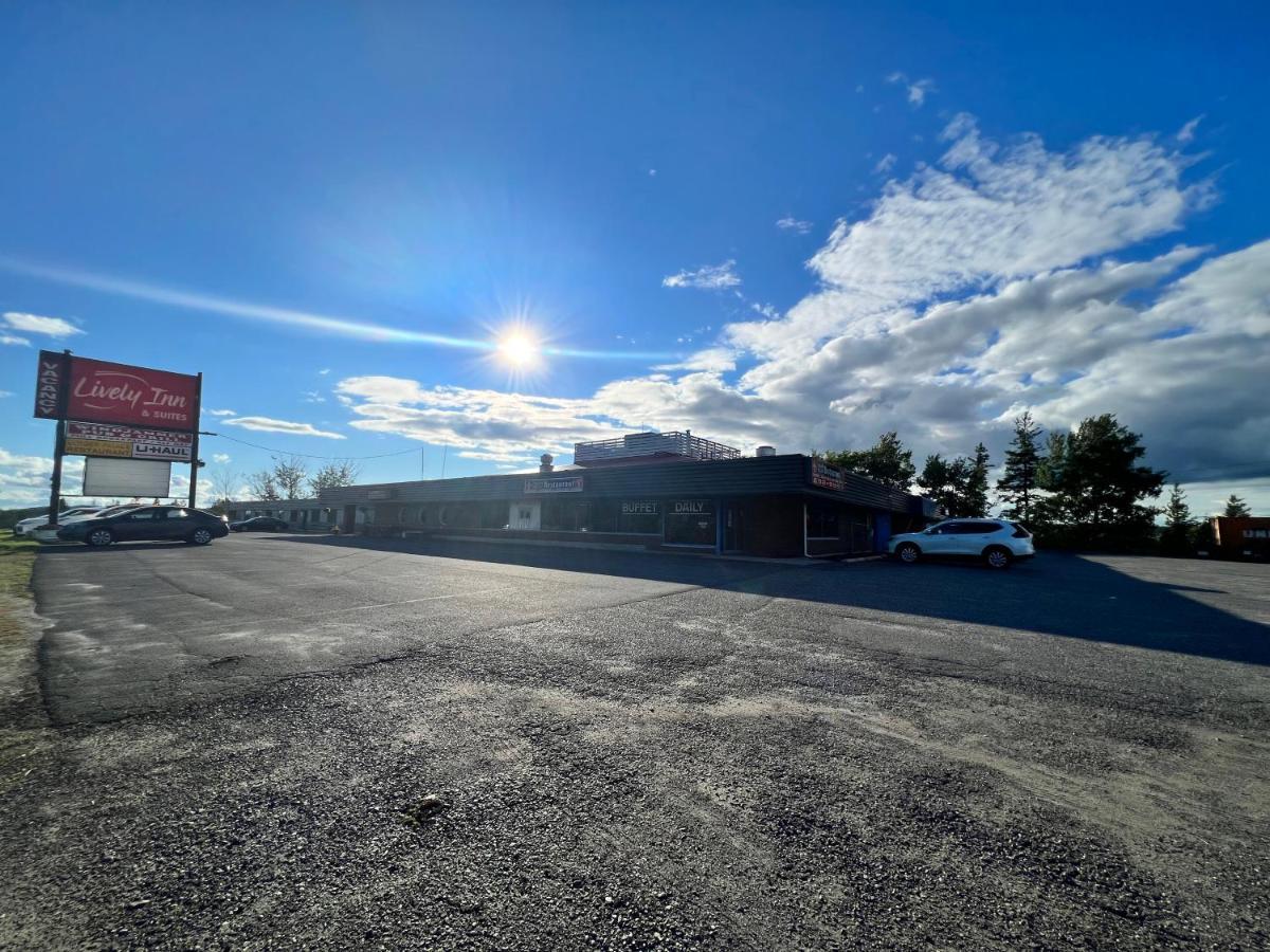 Lively Inn And Suites - Sudbury Naughton Exterior foto